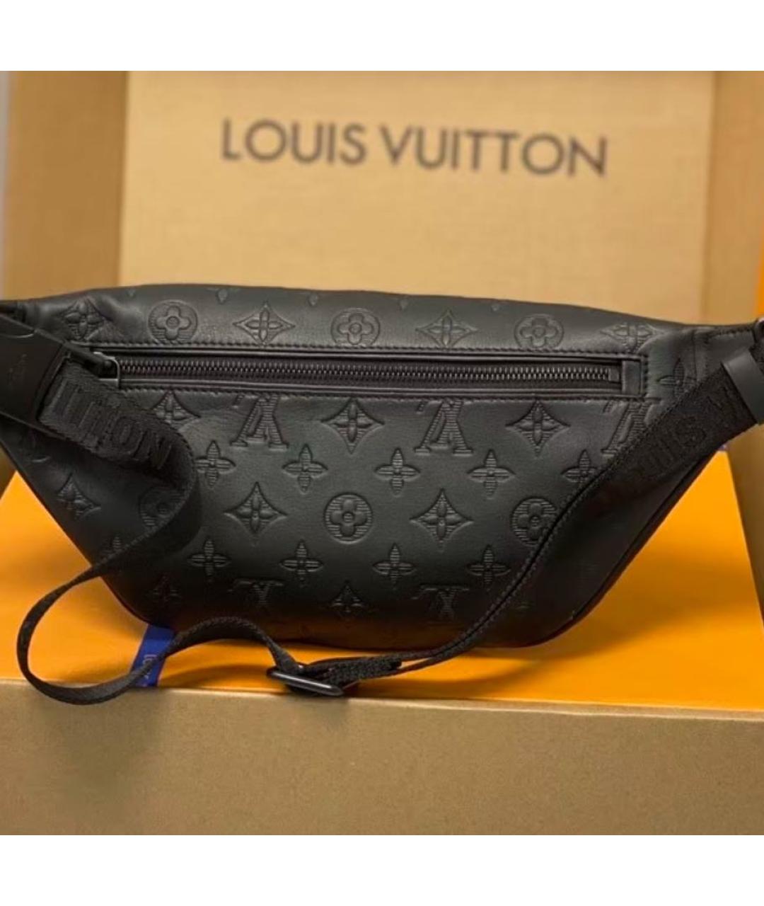 LOUIS VUITTON Черная кожаная поясная сумка, фото 4