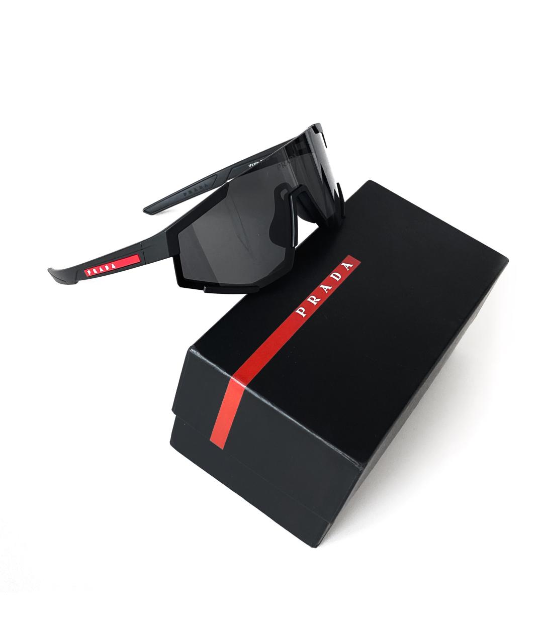 PRADA Черные пластиковые солнцезащитные очки, фото 2