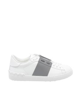 VALENTINO Низкие кроссовки / кеды