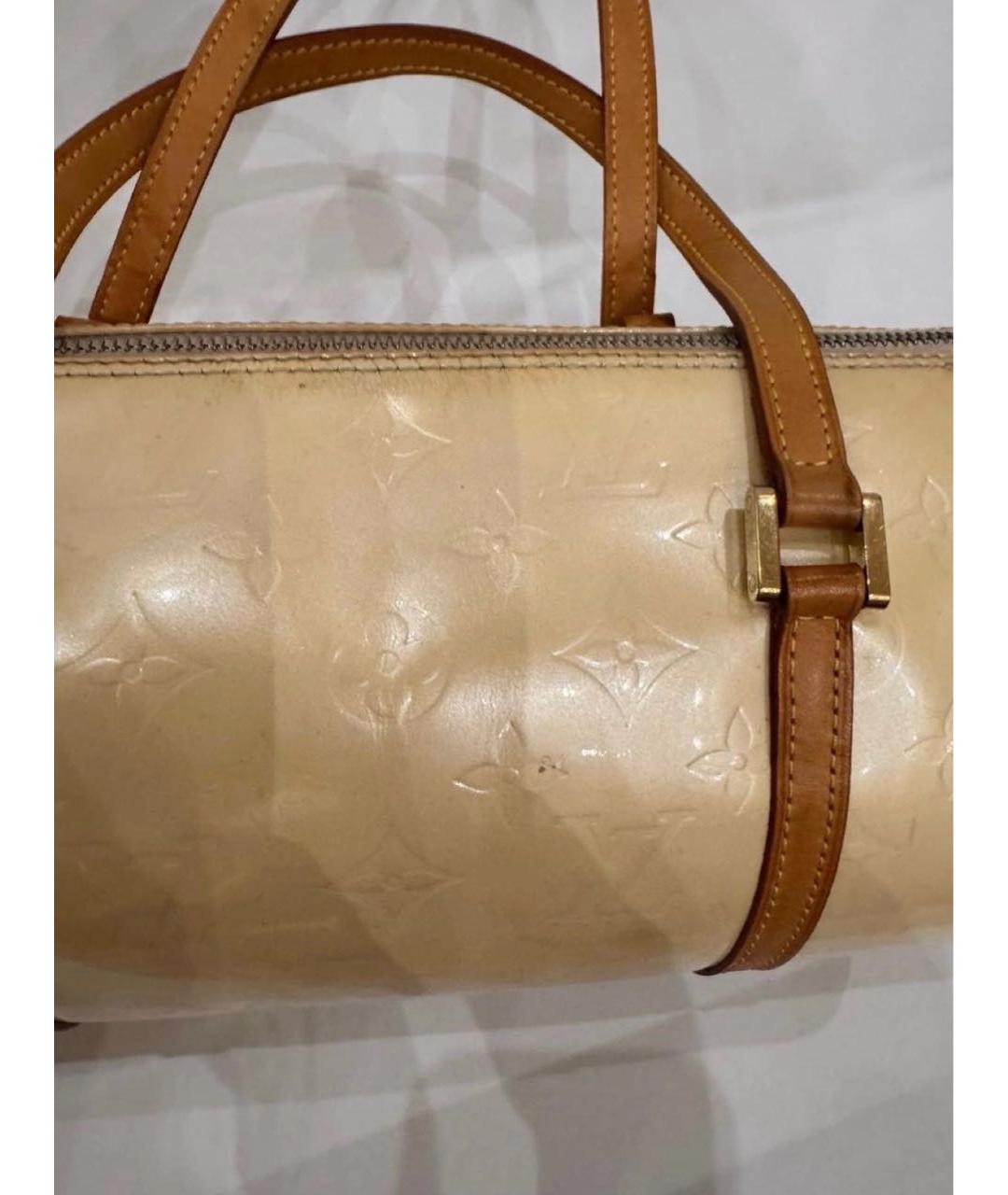LOUIS VUITTON Бежевая сумка с короткими ручками из лакированной кожи, фото 5