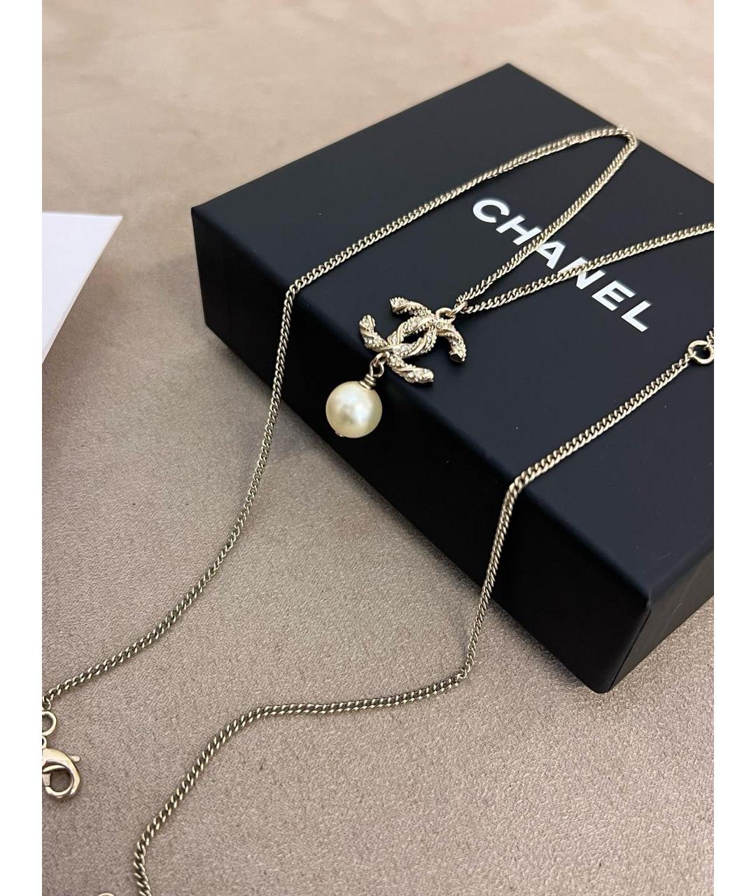 CHANEL Золотая металлическая подвеска, фото 2