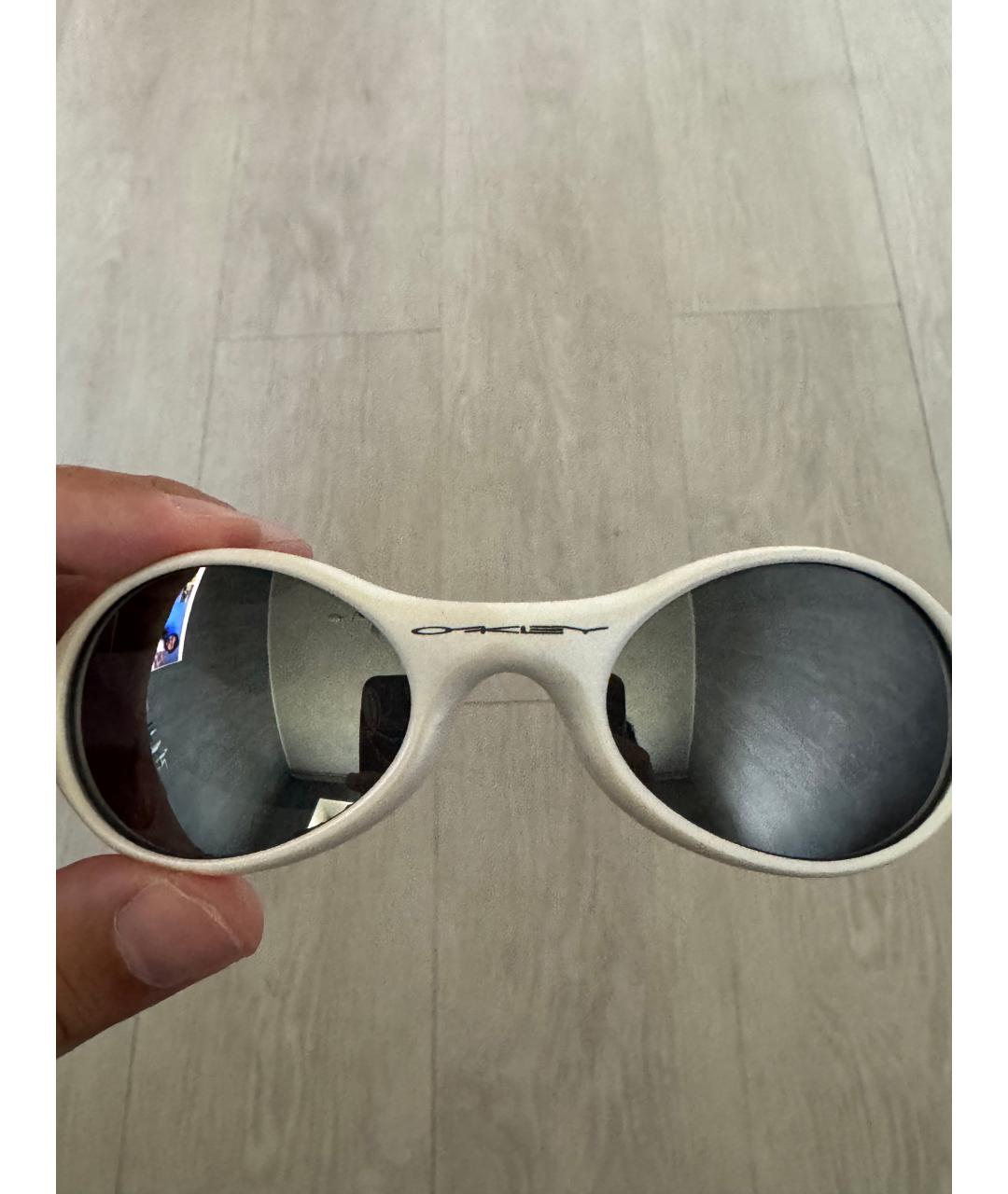 OAKLEY Белые пластиковые солнцезащитные очки, фото 2