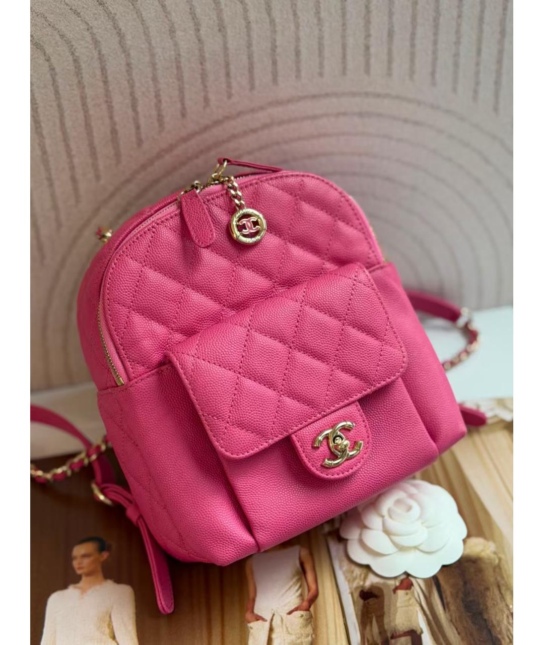 CHANEL Розовый кожаный рюкзак, фото 2