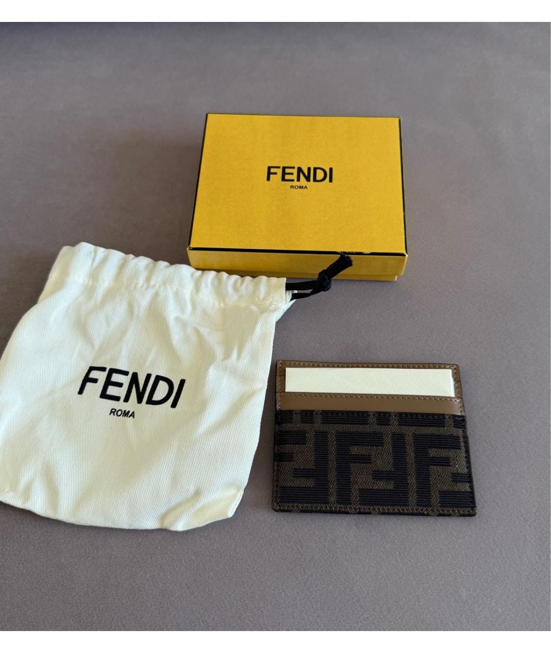 FENDI Коричневый кожаный кардхолдер, фото 4