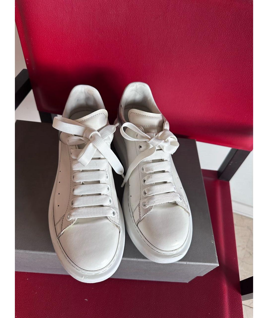 ALEXANDER MCQUEEN Белые кожаные кроссовки, фото 5