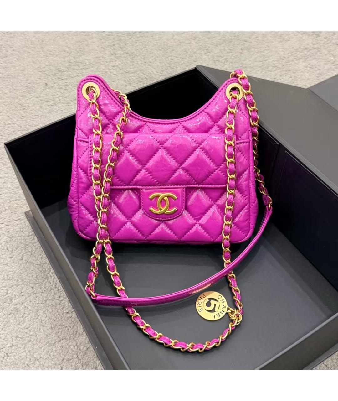 CHANEL Фуксия сумка через плечо из лакированной кожи, фото 6