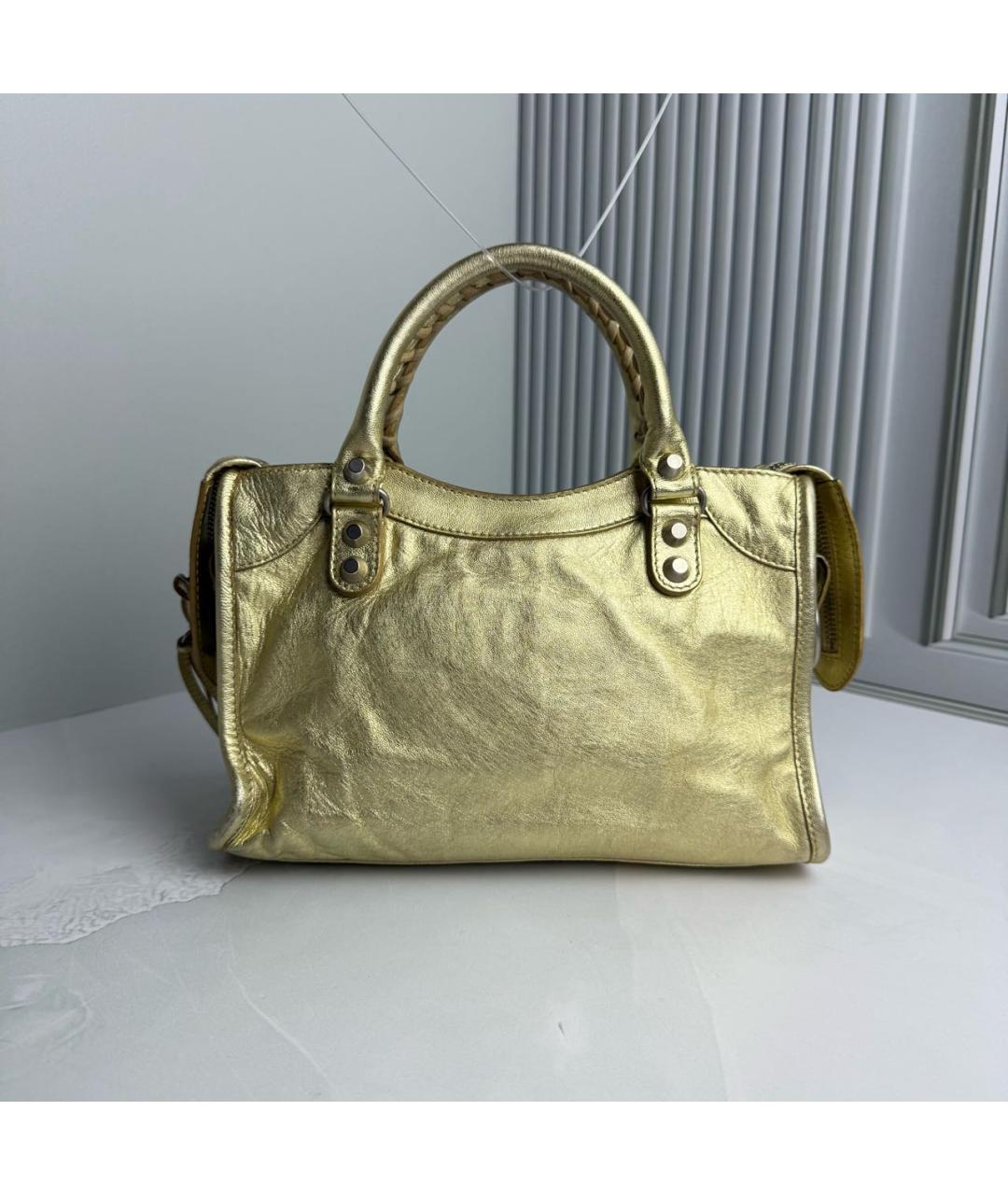 BALENCIAGA Золотая кожаная сумка с короткими ручками, фото 2