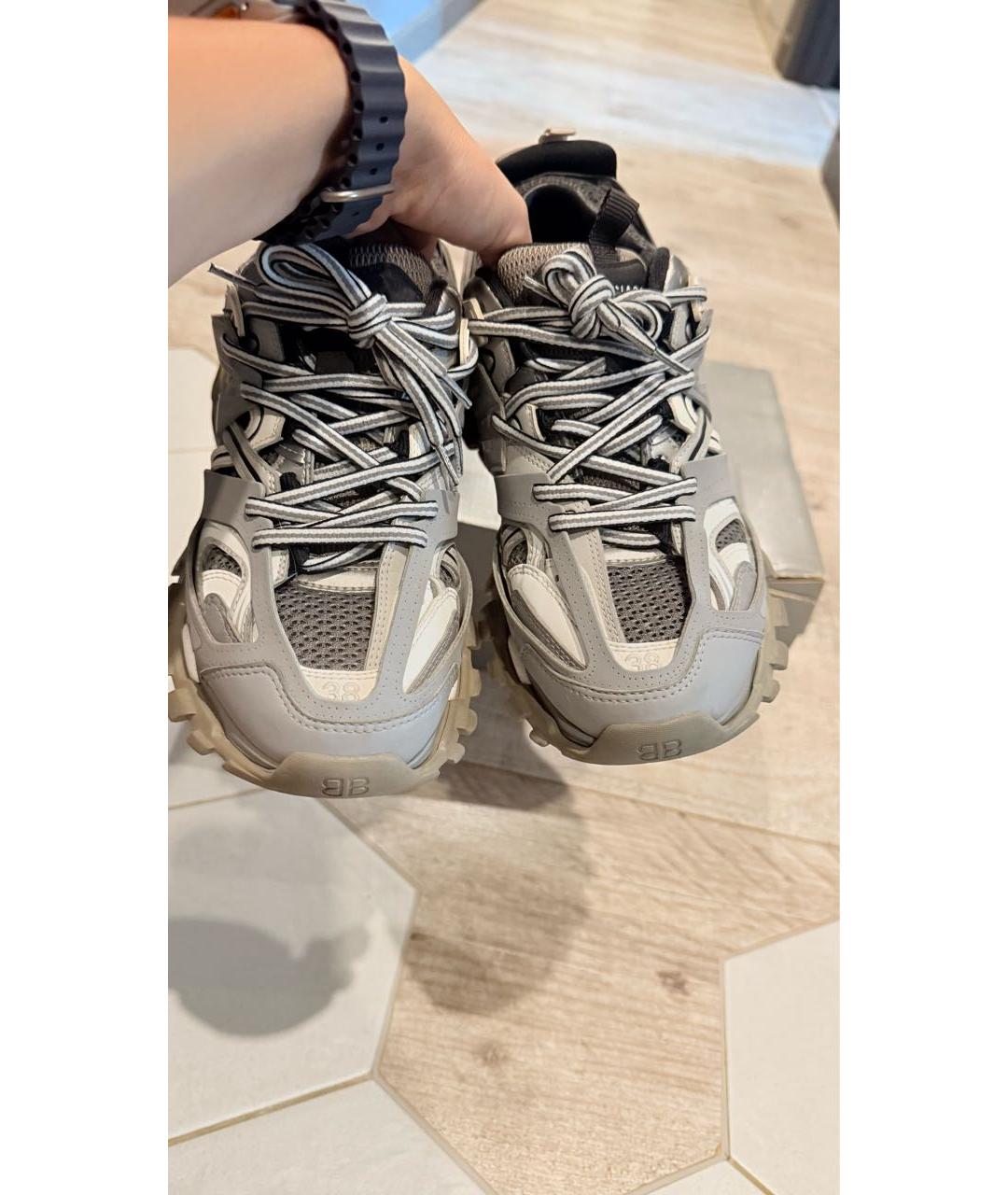 BALENCIAGA Серые кроссовки, фото 2