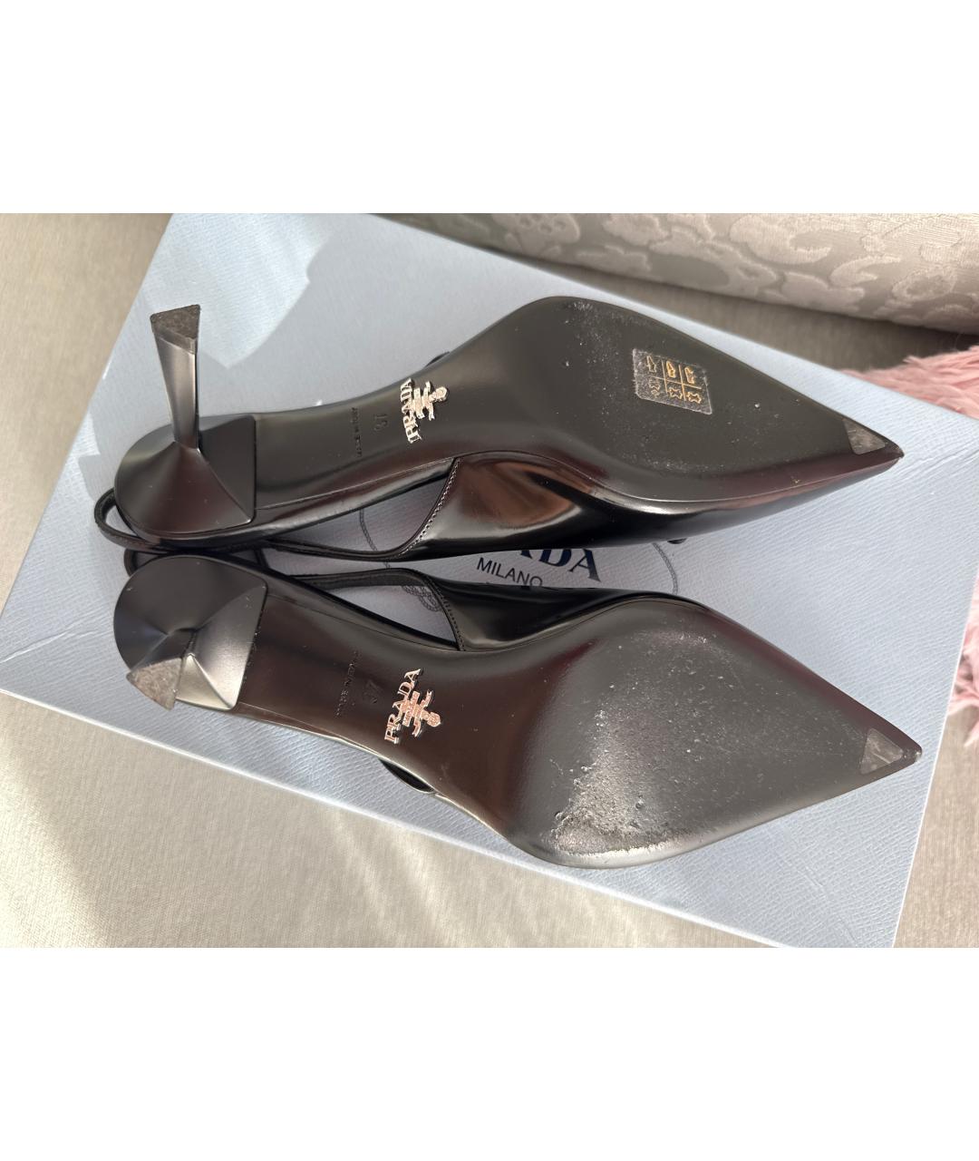 PRADA Черные кожаные туфли, фото 5