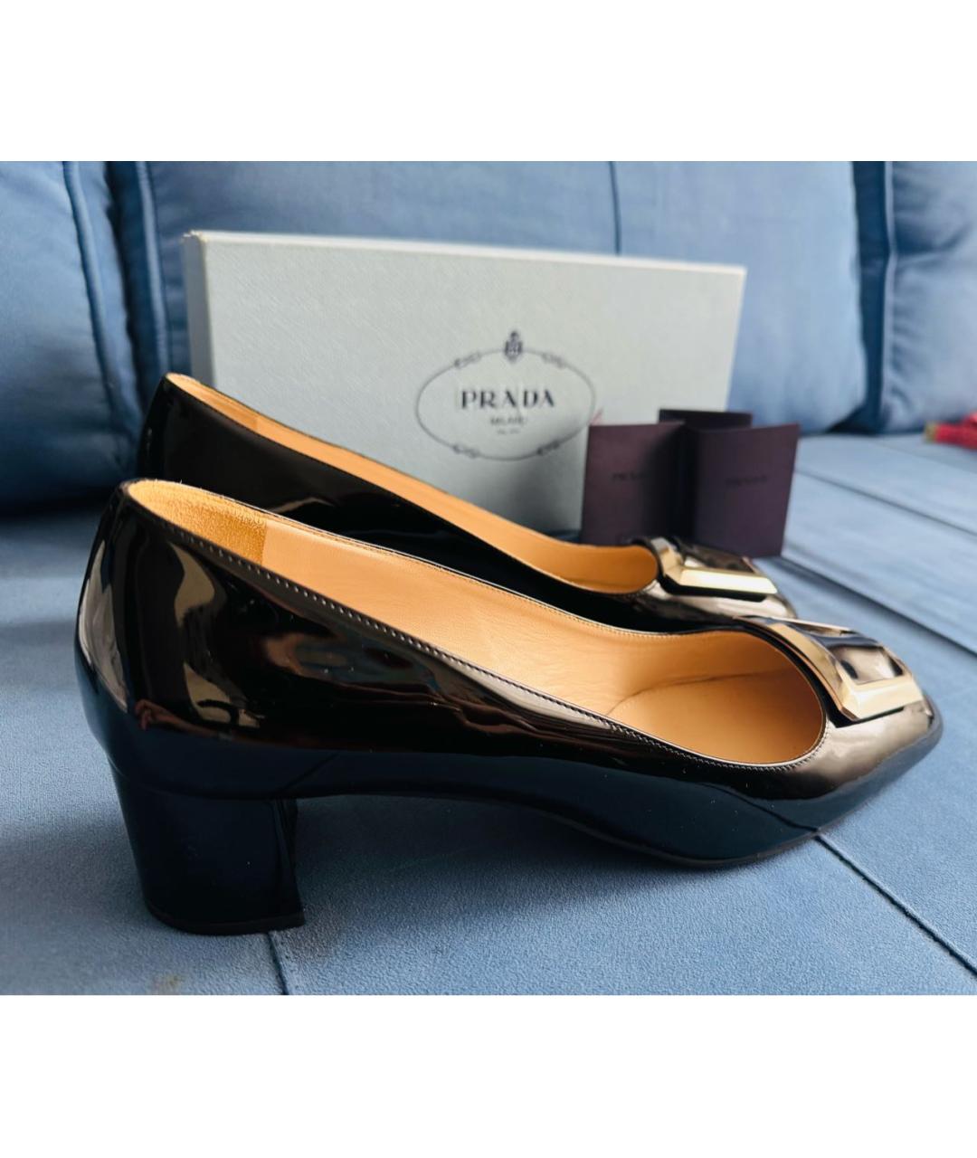 PRADA Черные туфли из лакированной кожи, фото 5