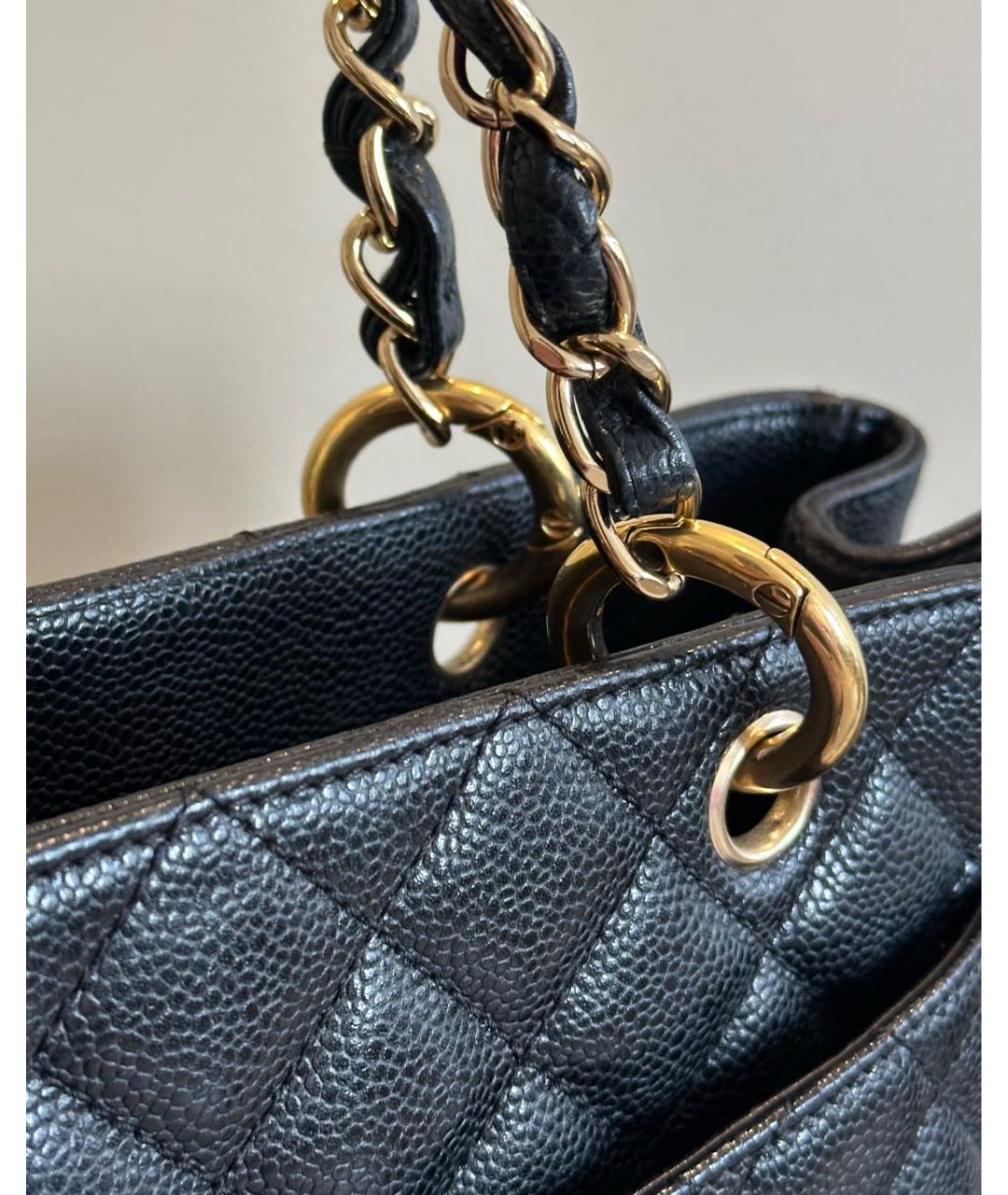 CHANEL Черная кожаная сумка тоут, фото 6
