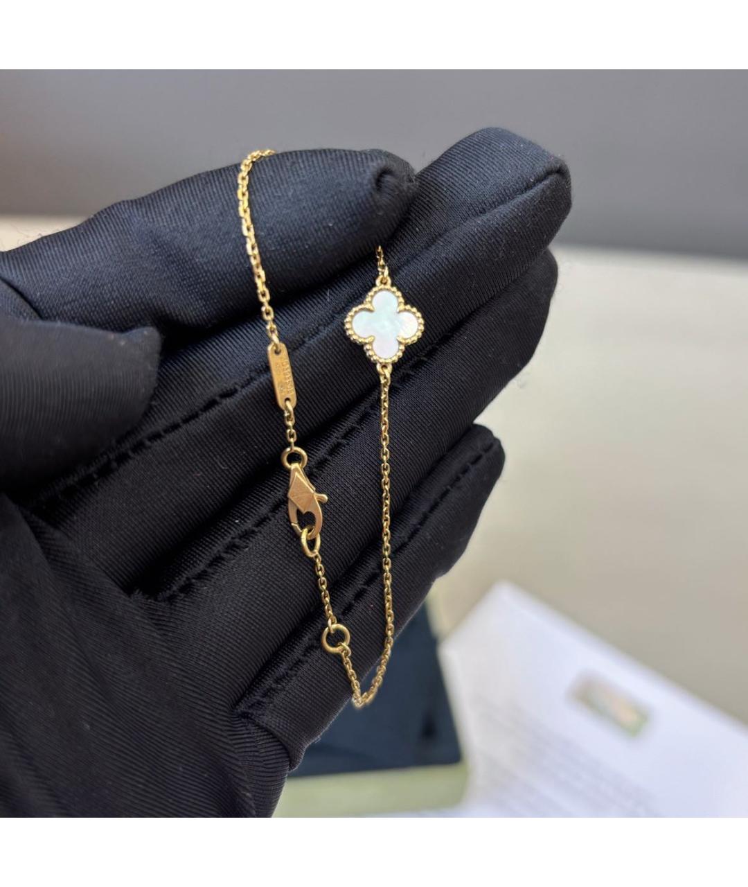 VAN CLEEF & ARPELS Белый браслет из желтого золота, фото 4