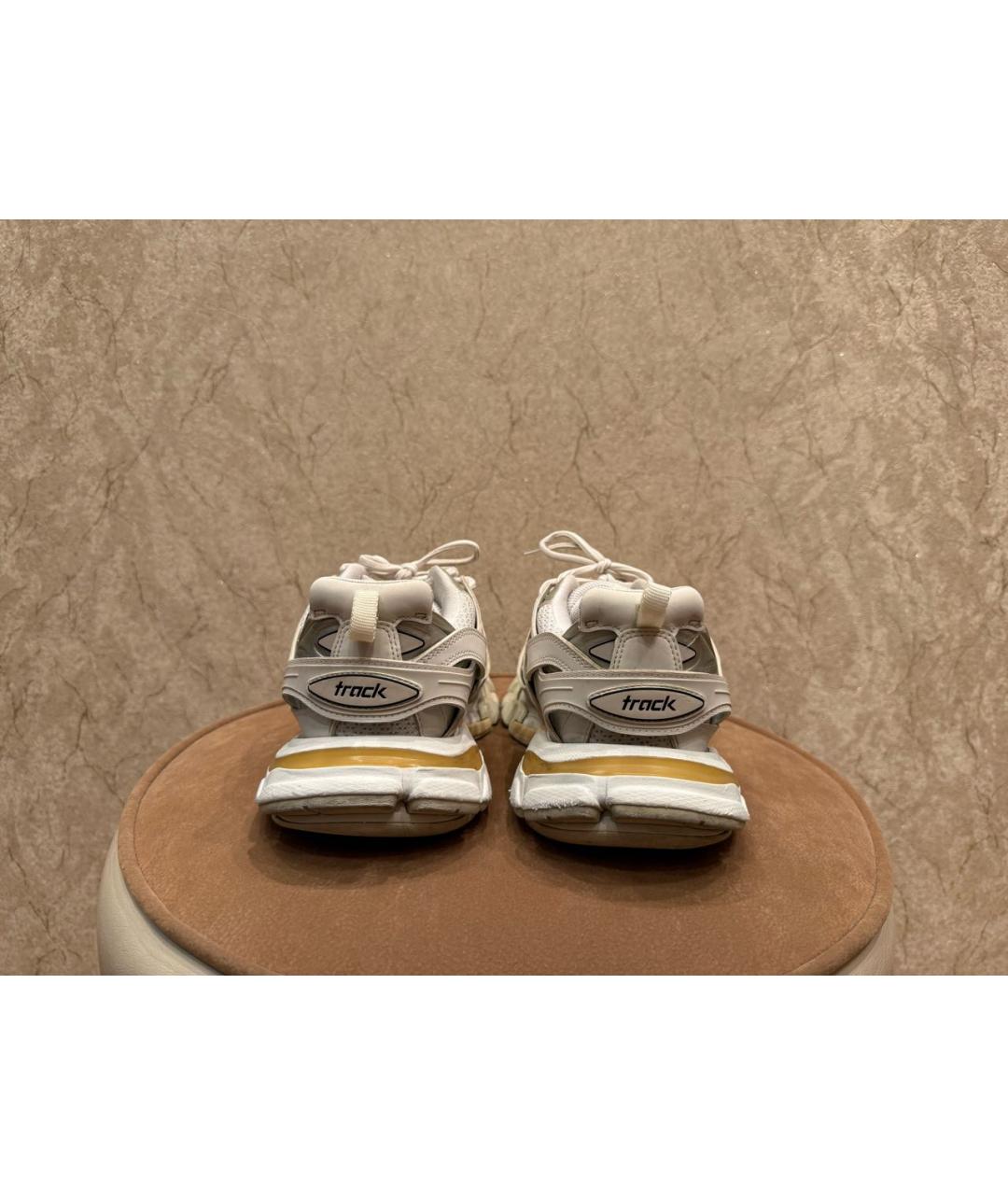 BALENCIAGA Белые резиновые низкие кроссовки / кеды, фото 4