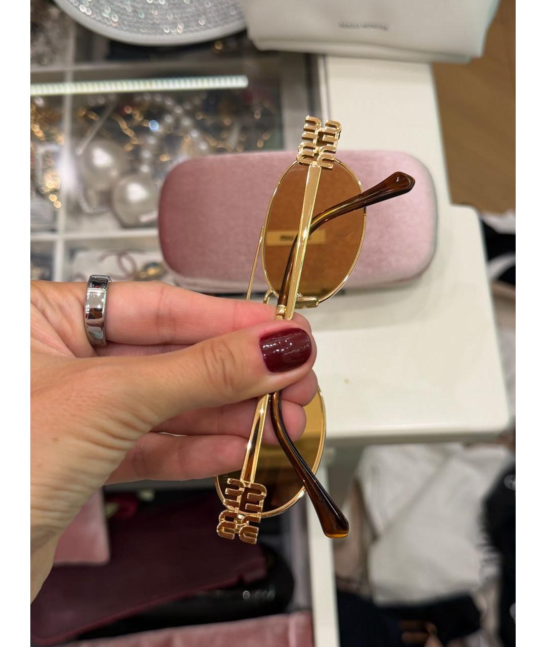 MIU MIU Золотые металлические солнцезащитные очки, фото 6