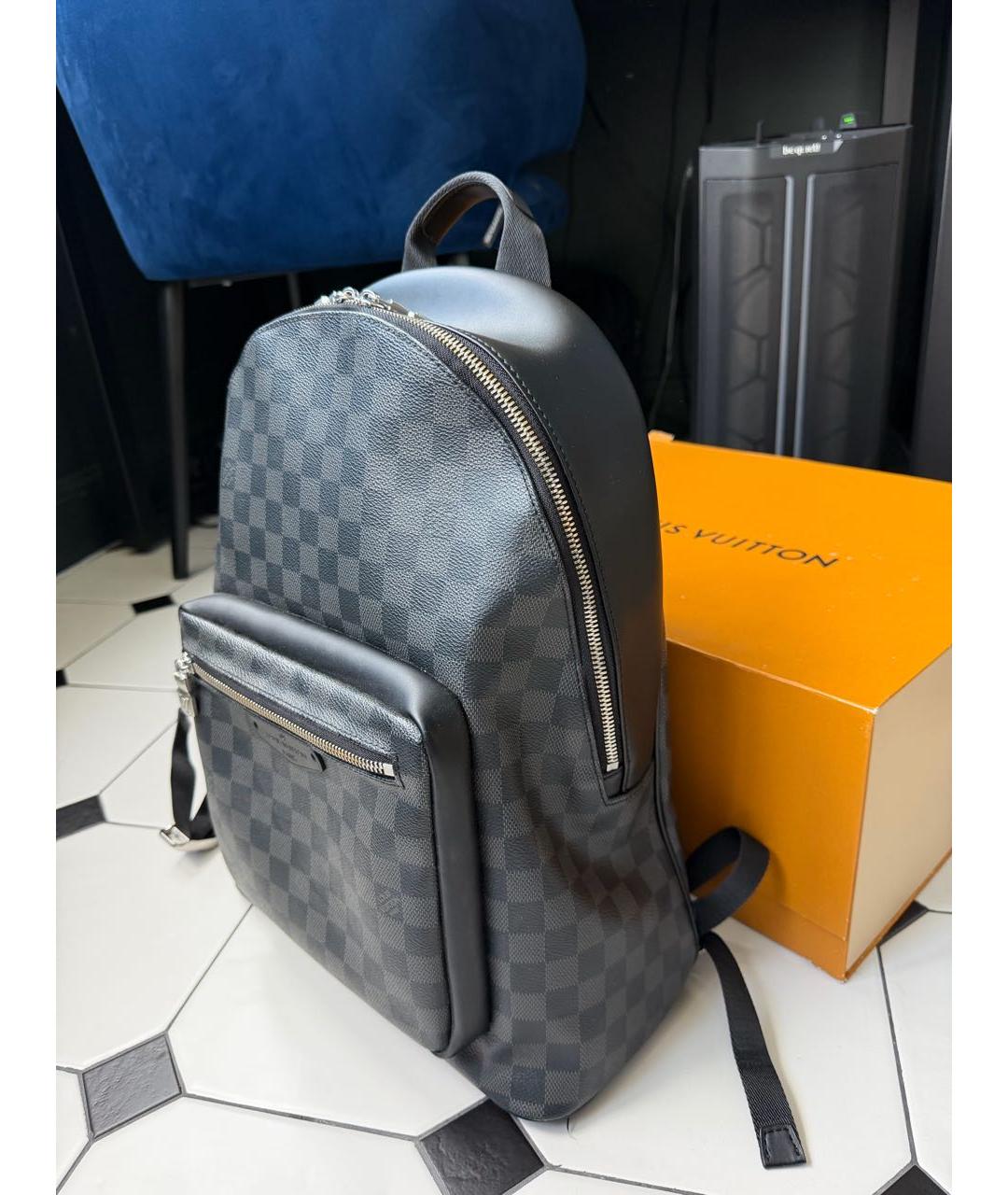 LOUIS VUITTON Антрацитовый рюкзак из канвы, фото 2