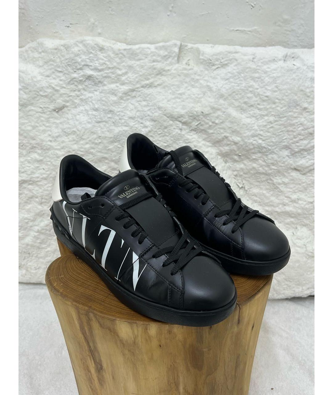 VALENTINO Черные кожаные низкие кроссовки / кеды, фото 2