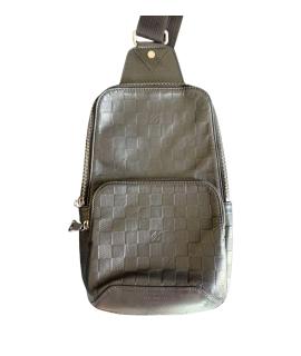 LOUIS VUITTON Сумка на плечо