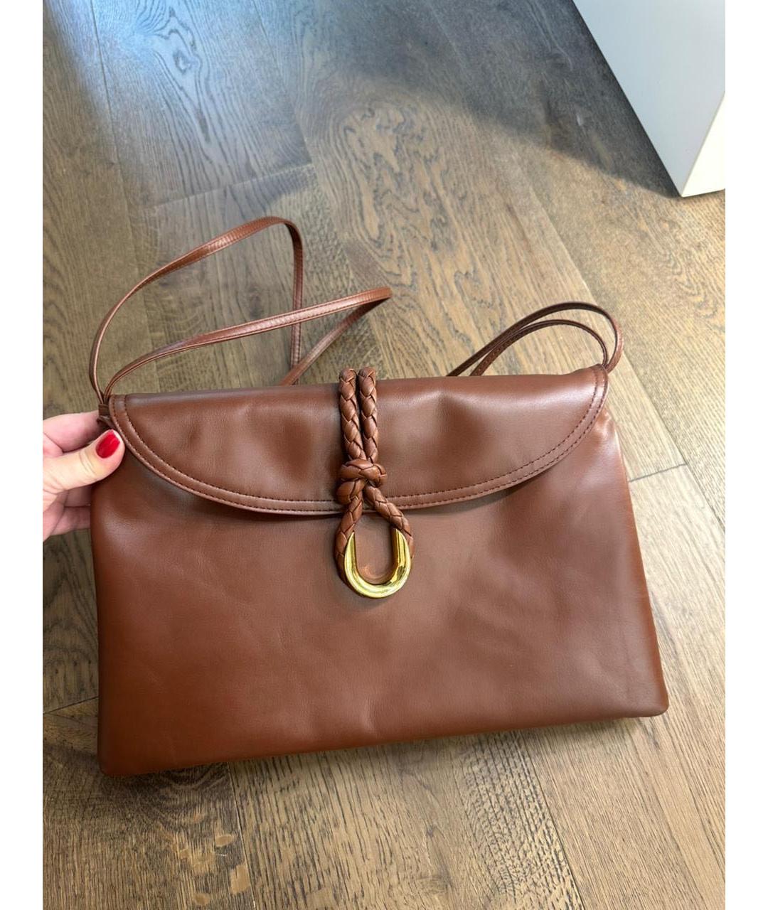 BOTTEGA VENETA Коричневая кожаная сумка с короткими ручками, фото 2