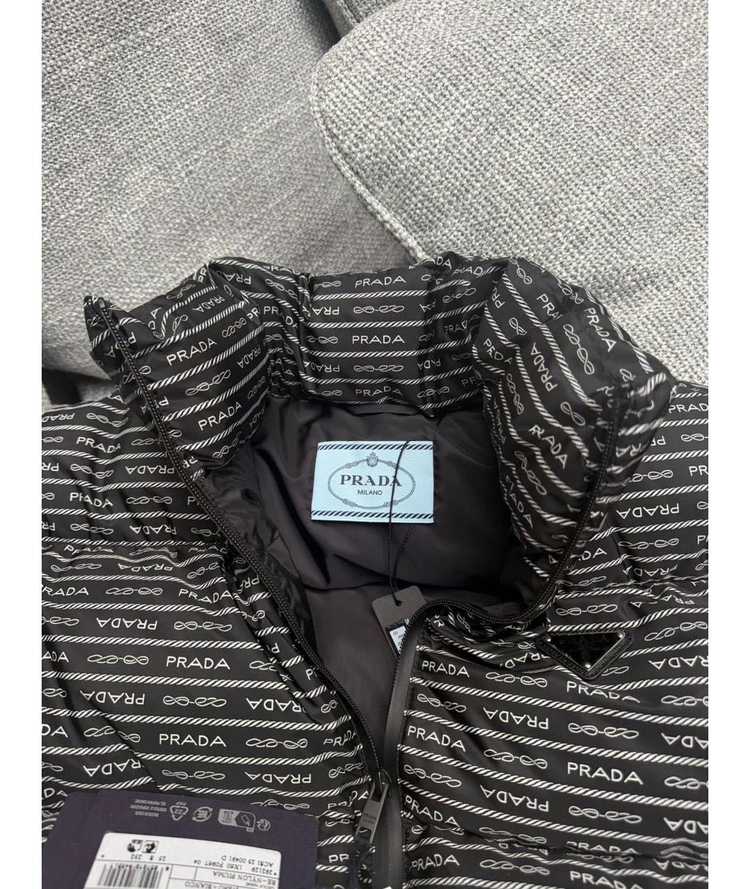 PRADA Черная нейлоновая куртка, фото 3