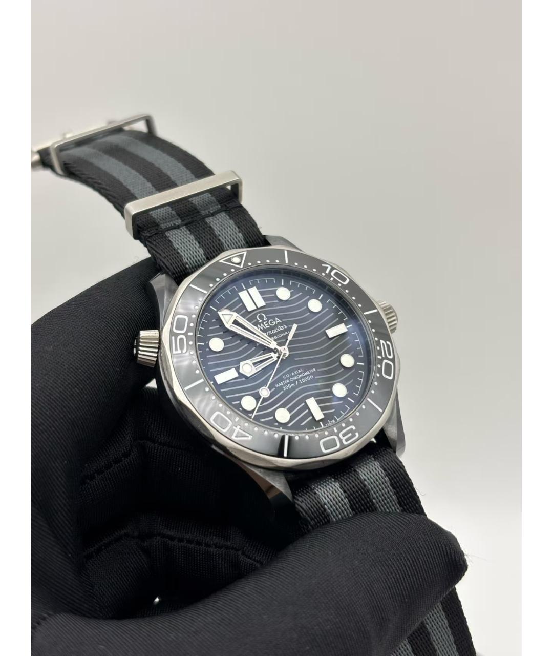 OMEGA Черные часы, фото 4