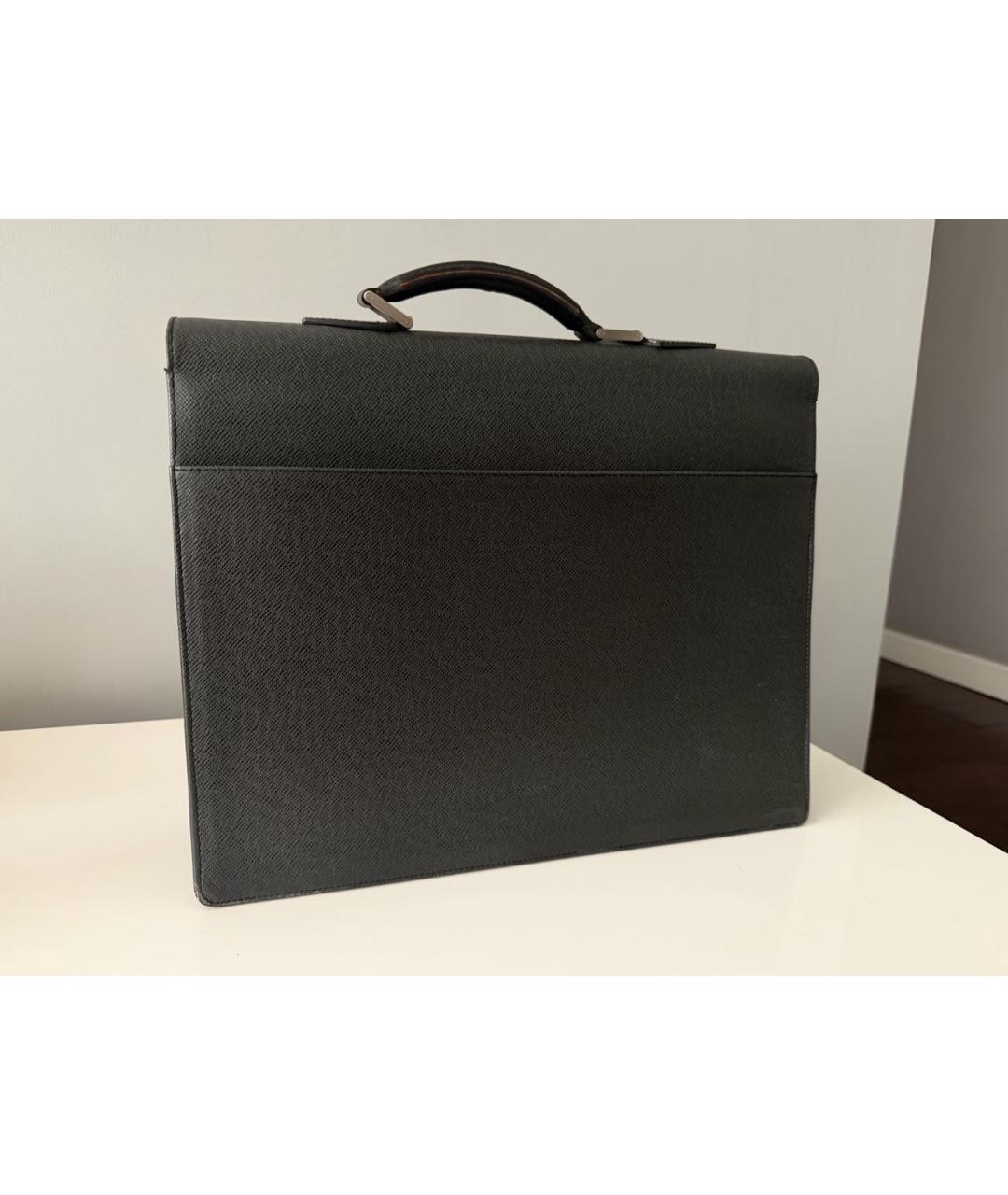 LOUIS VUITTON Черный кожаный портфель, фото 3