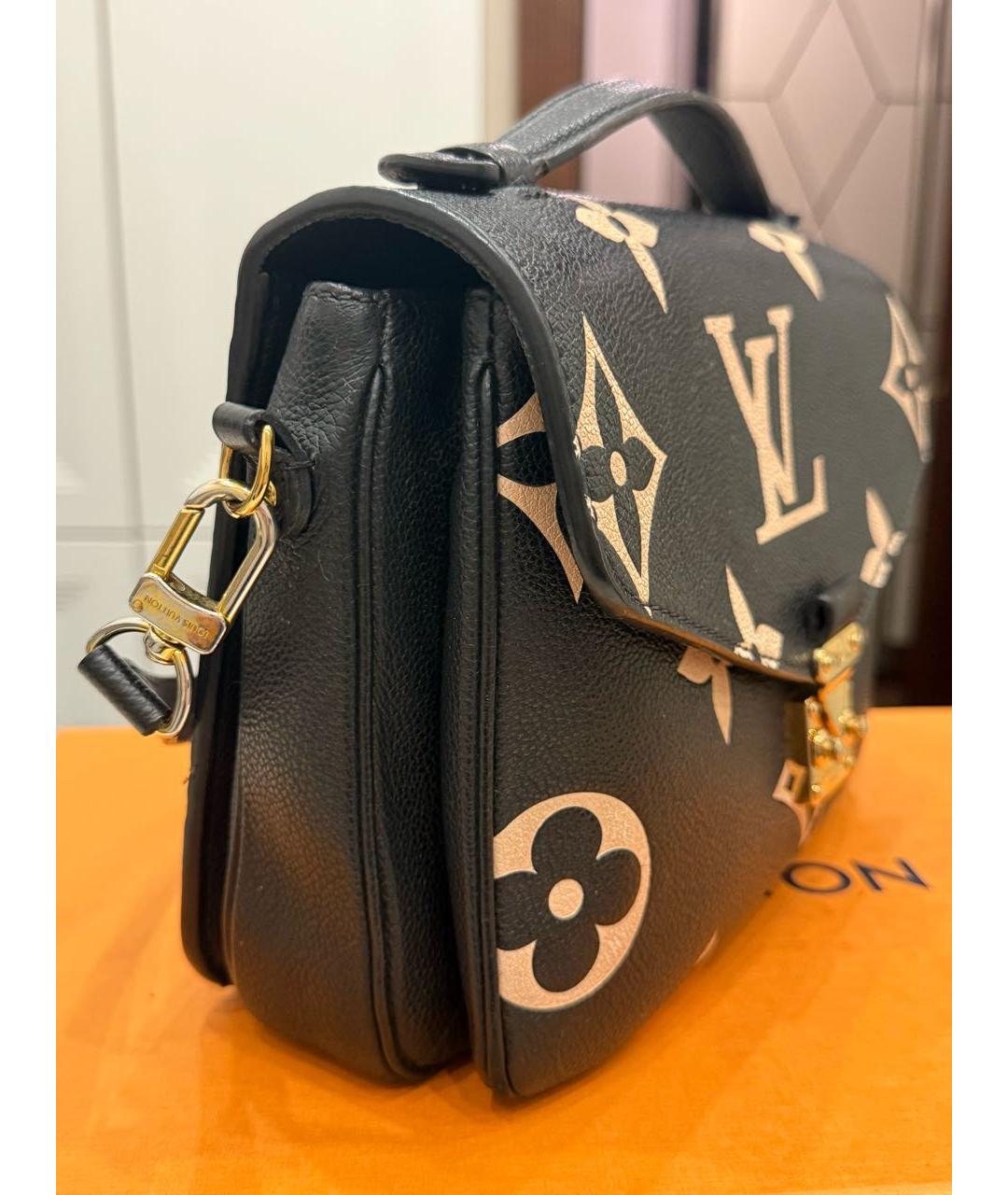 LOUIS VUITTON Черная кожаная сумка через плечо, фото 2