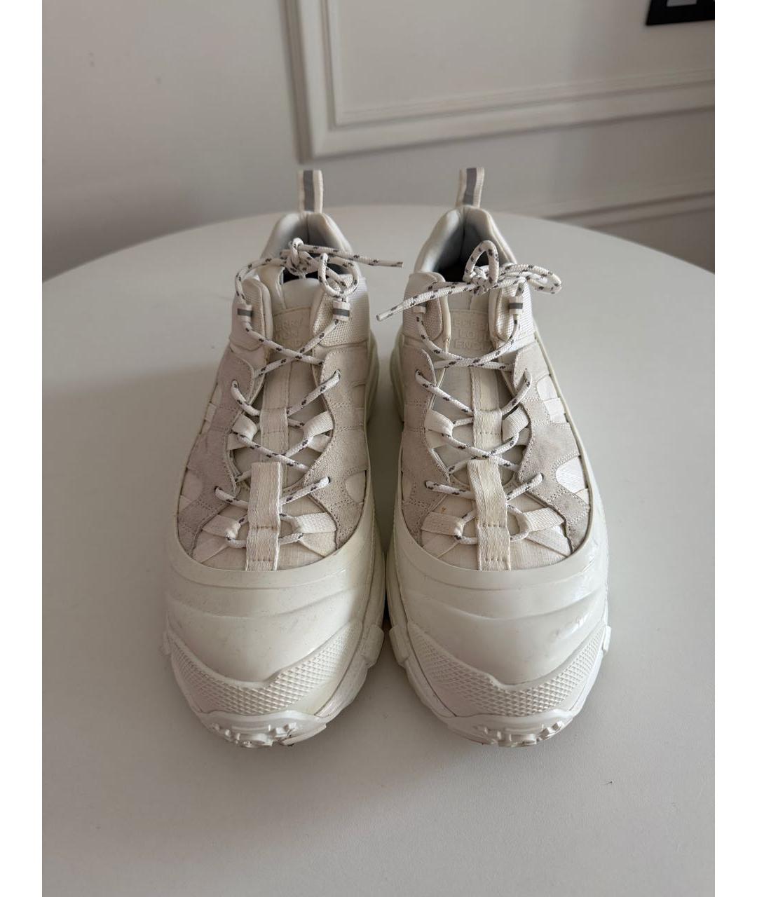 BURBERRY Белые низкие кроссовки / кеды, фото 2