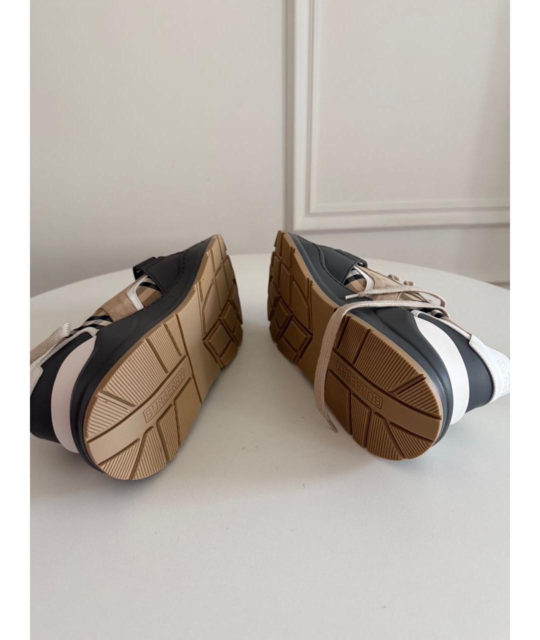 BURBERRY Низкие кроссовки / кеды, фото 5