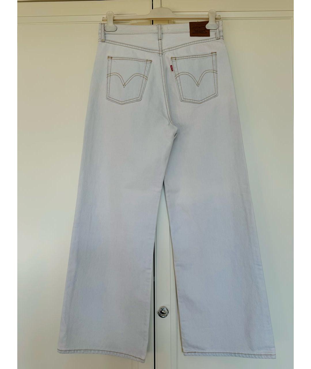 LEVI'S Белые хлопковые джинсы клеш, фото 5