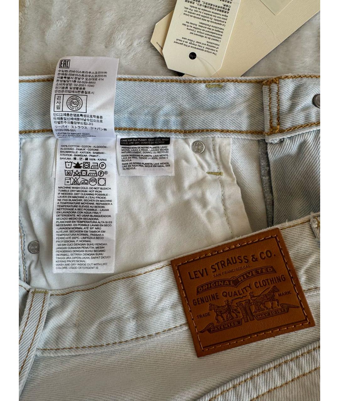 LEVI'S Белые хлопковые джинсы клеш, фото 7