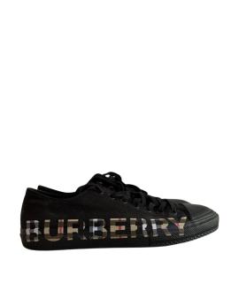 BURBERRY Низкие кроссовки / кеды