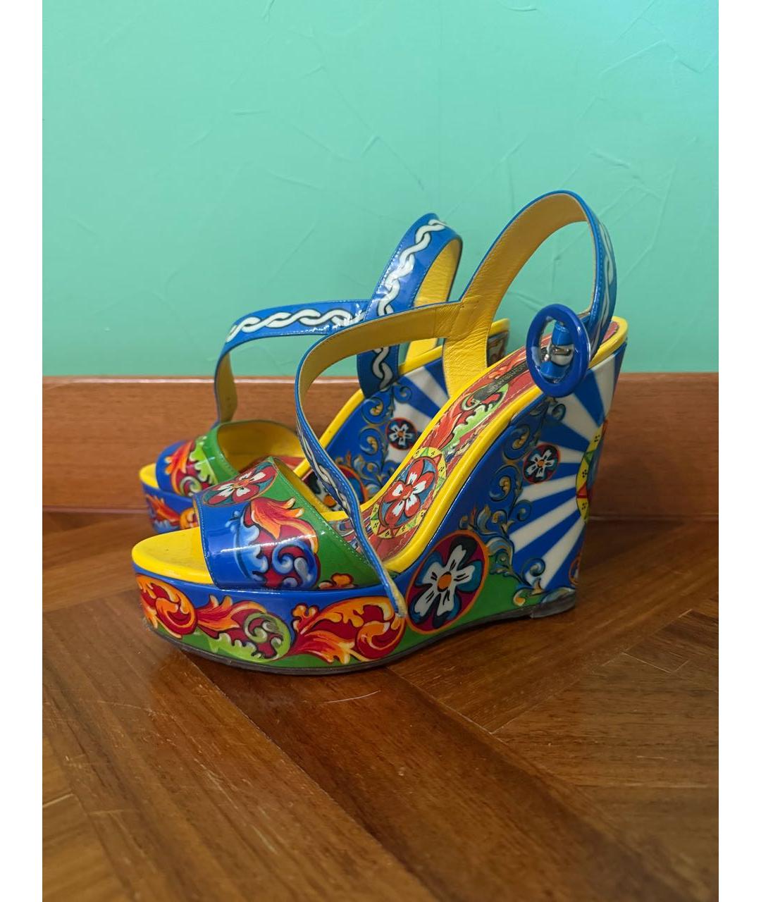 DOLCE&GABBANA Мульти босоножки из лакированной кожи, фото 3