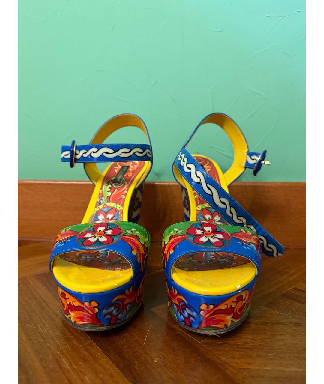 DOLCE&GABBANA Мульти босоножки из лакированной кожи, фото 5