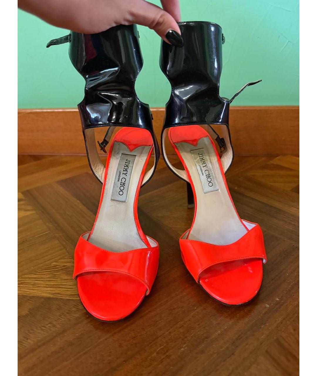 JIMMY CHOO Оранжевые босоножки из лакированной кожи, фото 2