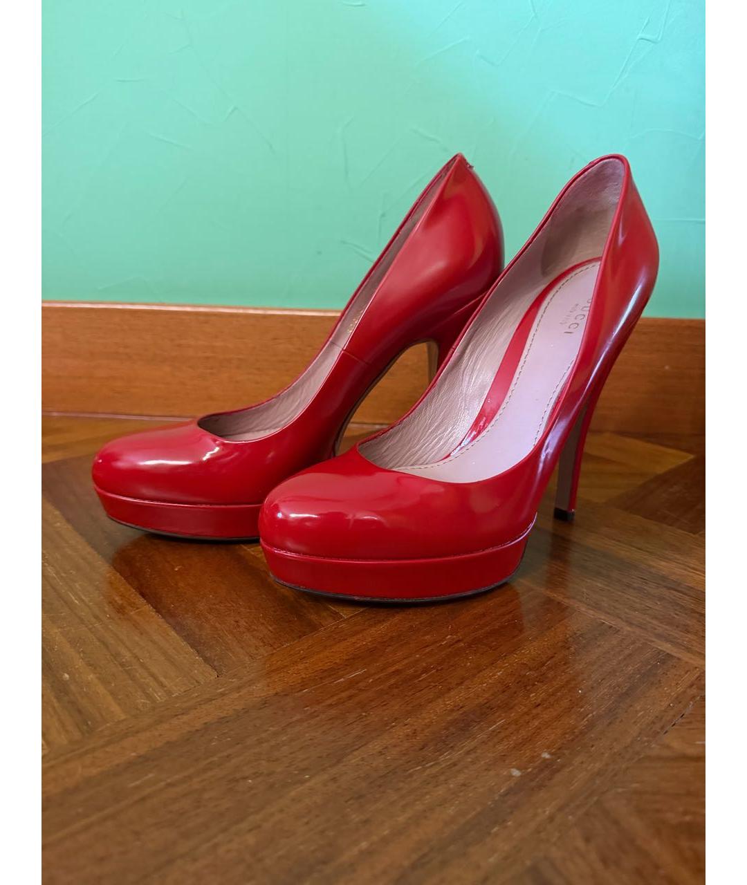 GUCCI Красные туфли из лакированной кожи, фото 5