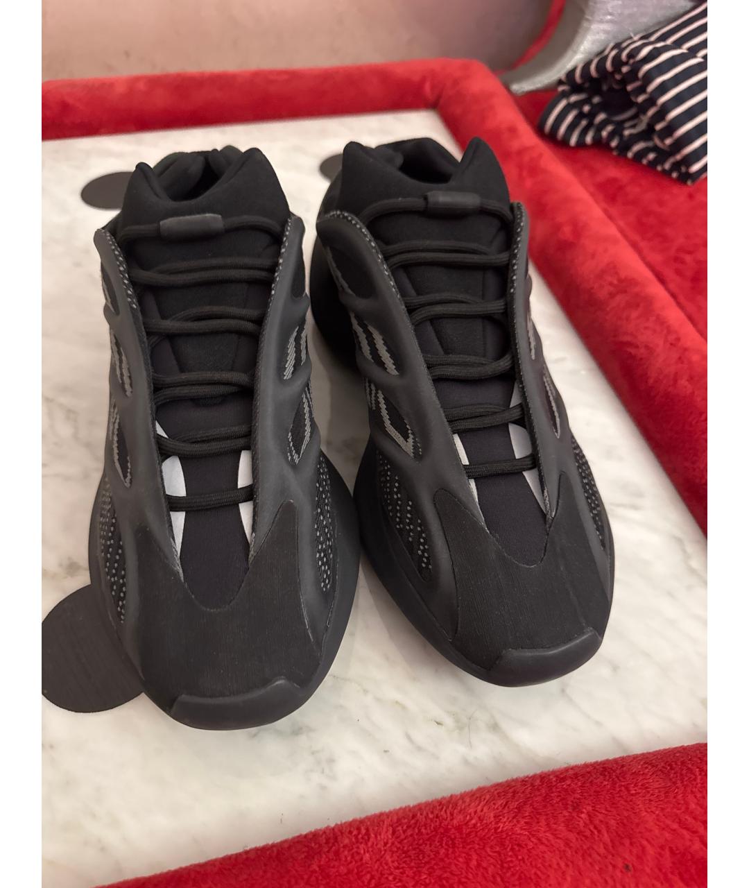 ADIDAS YEEZY Черные низкие кроссовки / кеды, фото 2