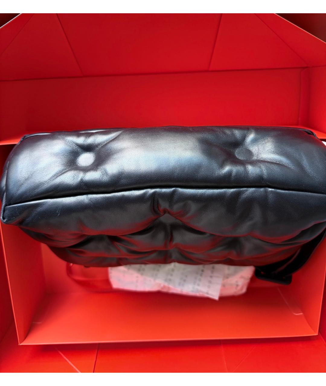 MAISON MARGIELA Черная кожаная сумка через плечо, фото 5