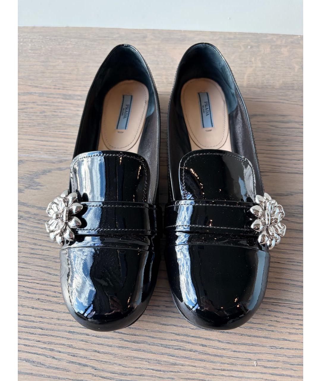 PRADA Черные лоферы из лакированной кожи, фото 2