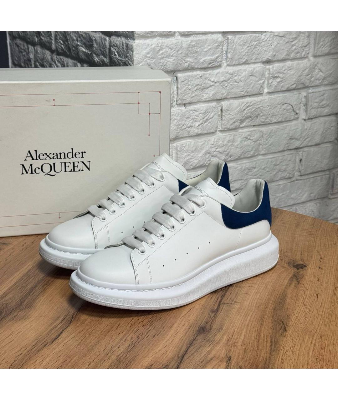 ALEXANDER MCQUEEN Белые кожаные низкие кроссовки / кеды, фото 2