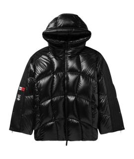MONCLER Пуховик