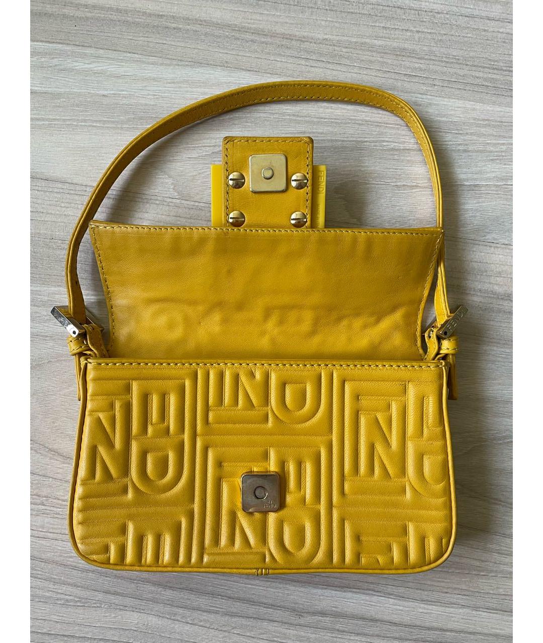 FENDI Желтая кожаная сумка через плечо, фото 7
