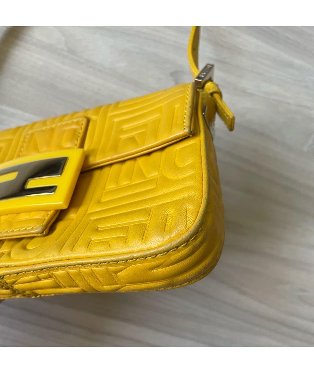 FENDI Желтая кожаная сумка через плечо, фото 5