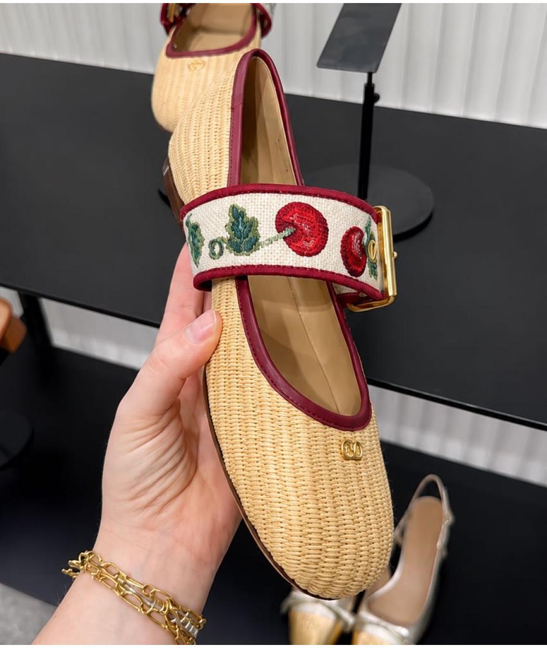 VALENTINO Бежевые текстильные балетки, фото 4