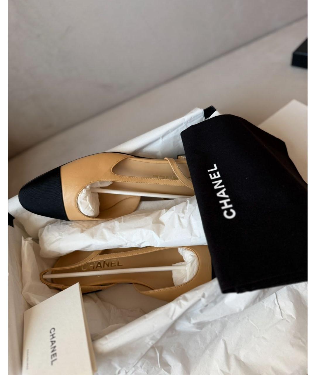 CHANEL Бежевые кожаные балетки, фото 2