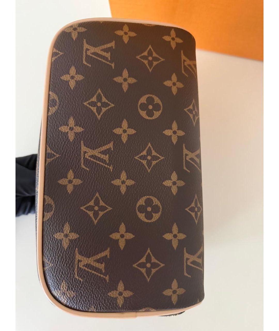 LOUIS VUITTON Коричневая косметичка, фото 6