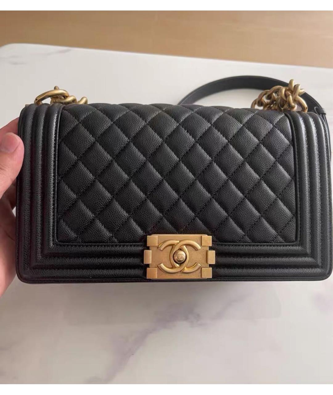 CHANEL Черная кожаная сумка через плечо, фото 2