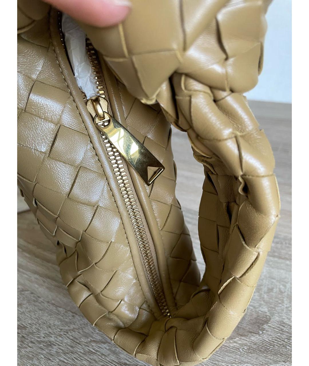BOTTEGA VENETA Кожаная сумка с короткими ручками, фото 5
