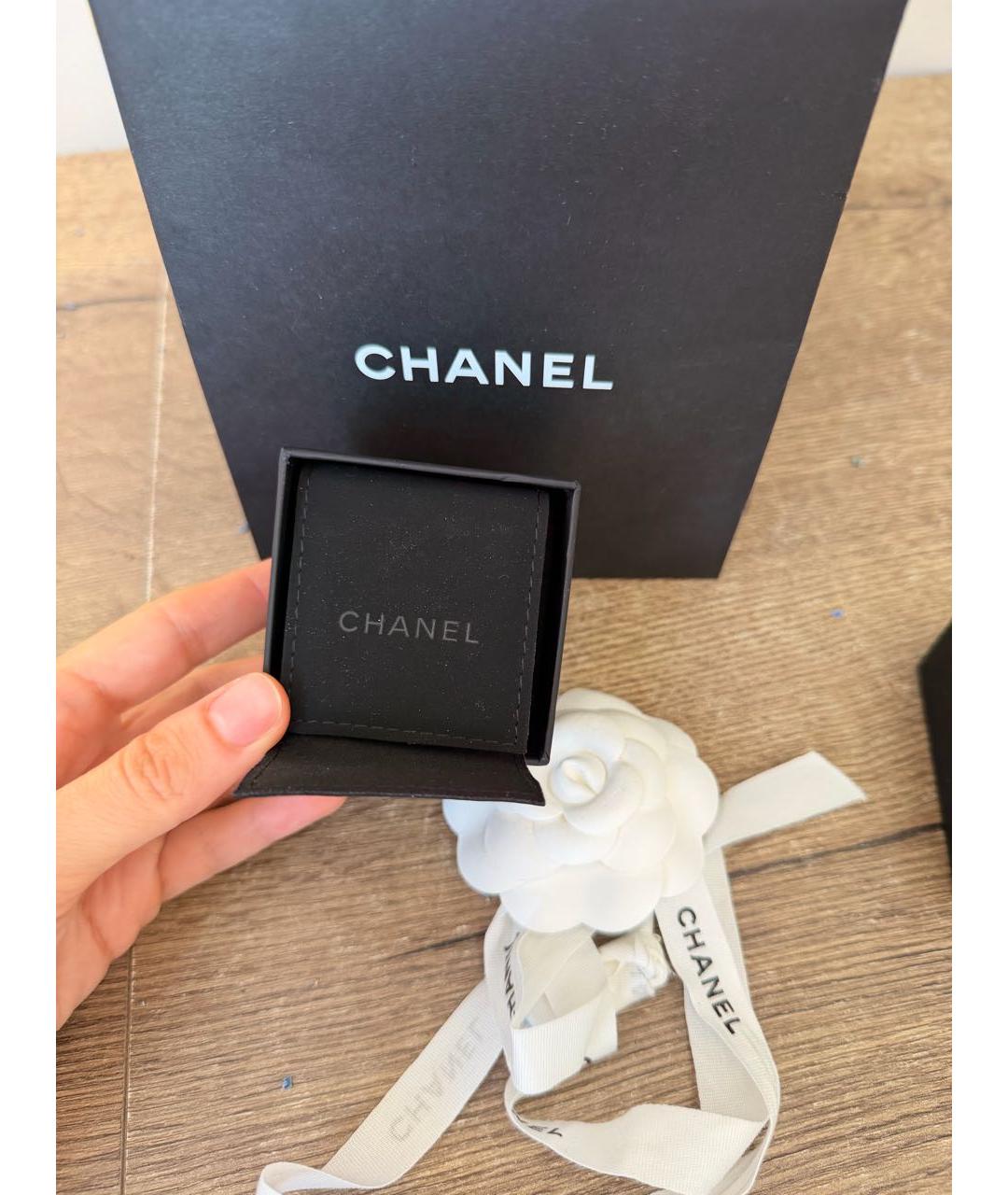 CHANEL Бежевые металлические серьги, фото 5