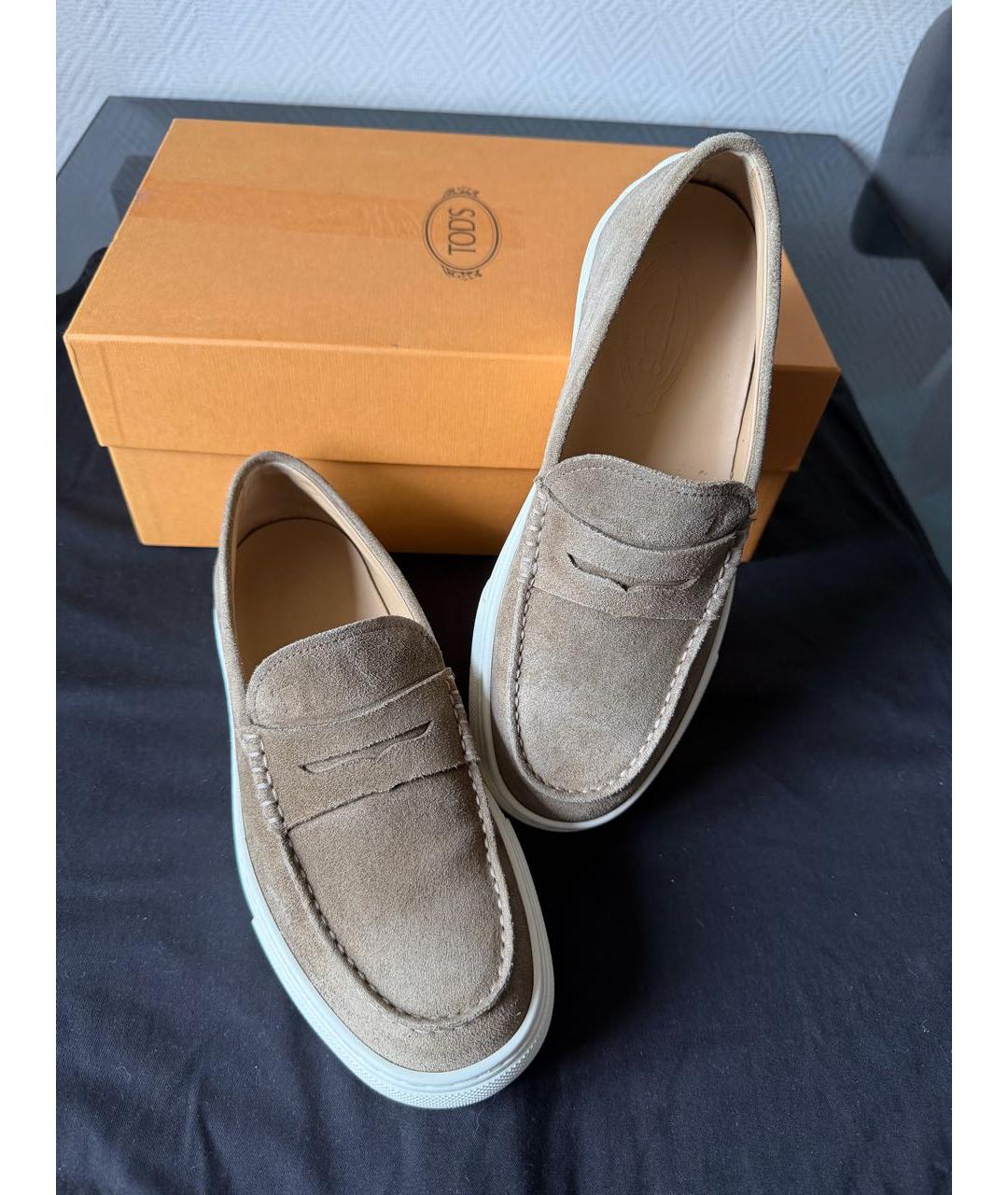 TOD'S Бежевые замшевые лоферы, фото 3