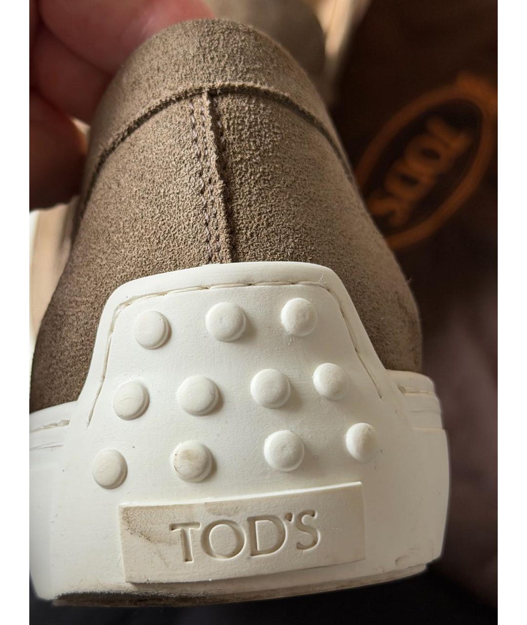 TOD'S Бежевые замшевые лоферы, фото 4